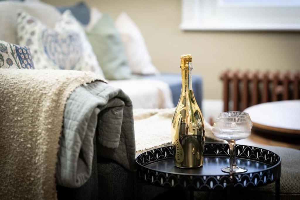 Stunning Boutique Flat In Central Location - Beatrice Bath Eksteriør billede